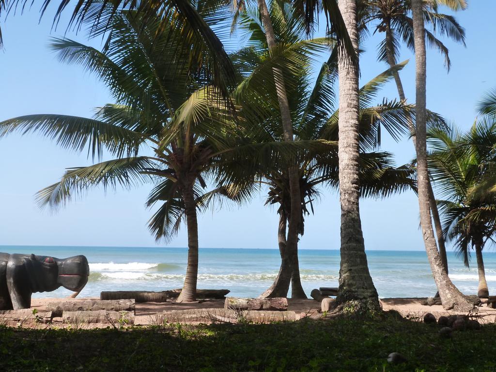 Ankobra Beach Resort Axim Bagian luar foto