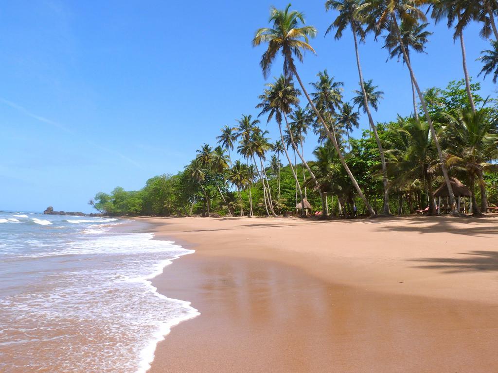 Ankobra Beach Resort Axim Bagian luar foto