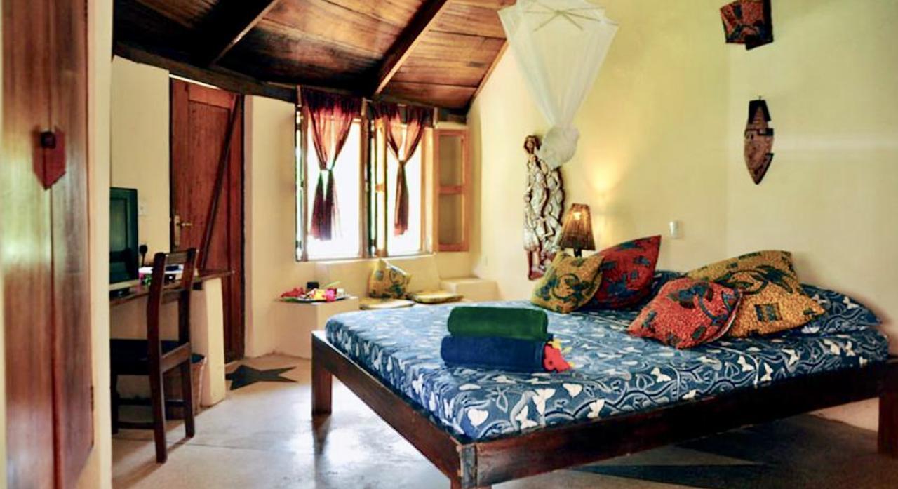 Ankobra Beach Resort Axim Bagian luar foto